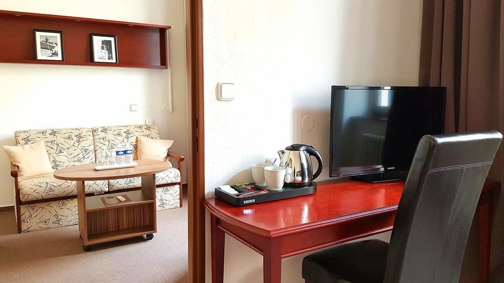 B&B Hotel Praha Nový Jičín Extérieur photo